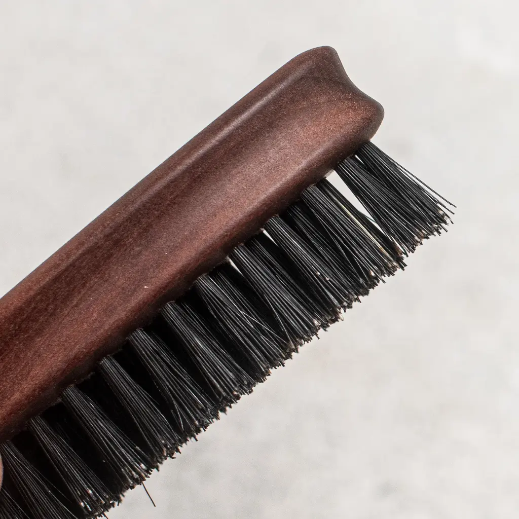 BrushBeardOvalBlackBristle-285.webp